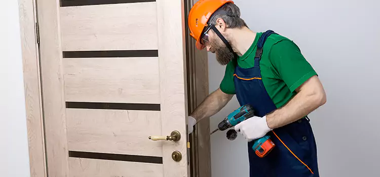 Replace Internal Door Handle with Lock Maryville